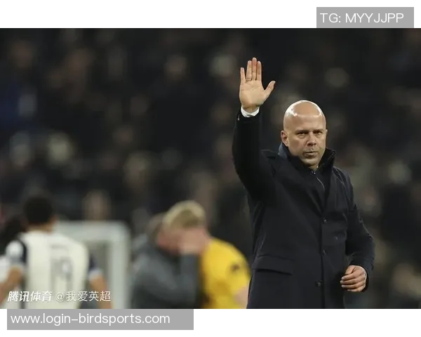 英超网球评论南京网球队进攻策略与防守漏洞的深度分析 英超网球评论南京网球队进攻策略与防守漏洞的深度分析