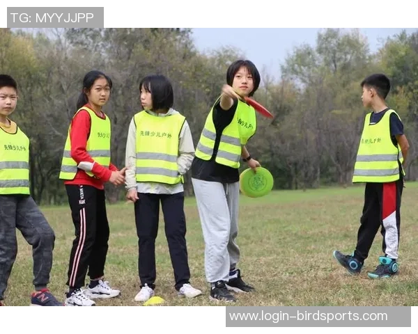 上海飞盘队荣登运动飞盘战术排行榜第二名展现强劲实力 上海飞盘队荣登运动飞盘战术排行榜第二名展现强劲实力